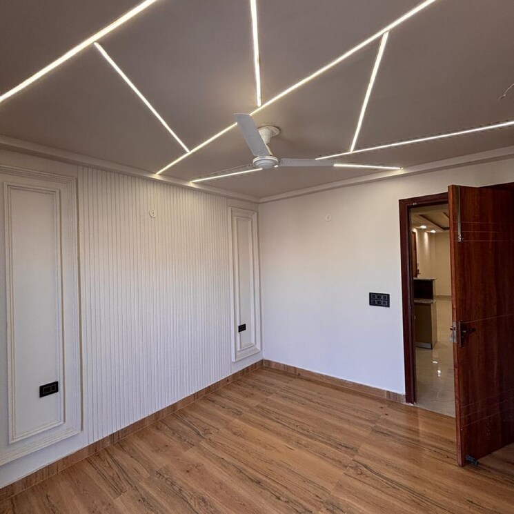 Room, chattarpur 3 Bedroom 1650 Sq.Ft. Apartment In Chattarpur Delhi 8905711