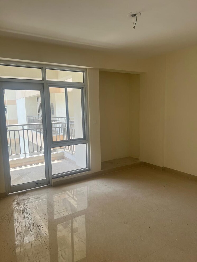 Room, sector 19b dwarka 4 Bedroom 1900 Sq.Ft. Apartment In Sector 19b Dwarka Delhi 8905729