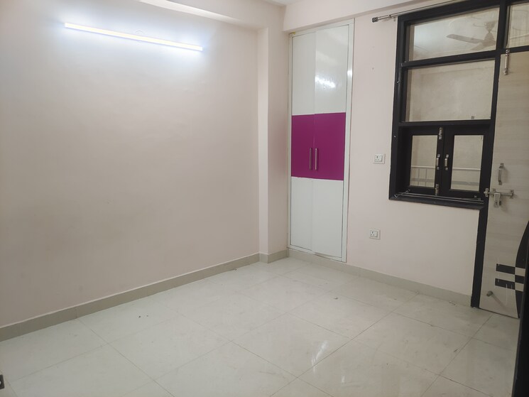 Room, sector 23 dwarka 2 Bedroom 750 Sq.Ft. Builder Floor In Sector 23 Dwarka Delhi 8905742