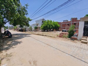  Plot – Exterior View View at Jankipuram - for Sale