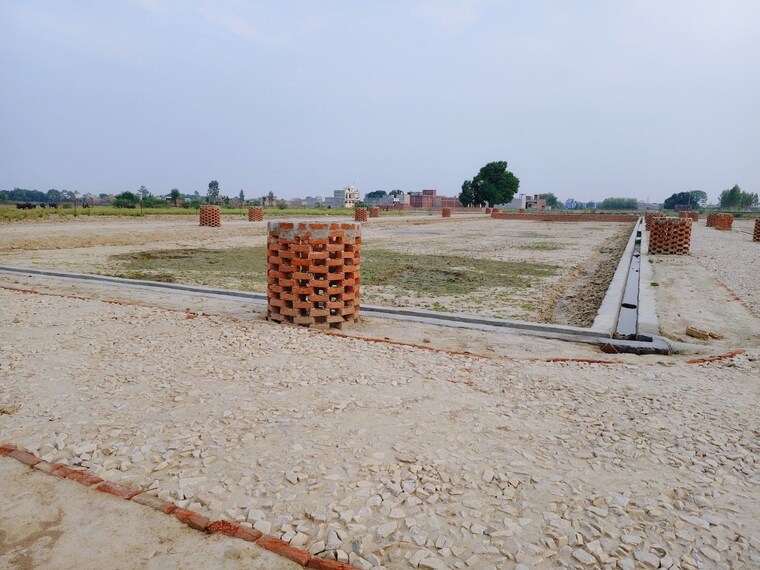 undefined, jankipuram extension  1000 Sq.Ft. Plot In Jankipuram Extension Lucknow 8905800
