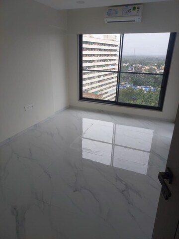 Room in 3 BHK Apartment at Gurukrupa Divyam, Ghatkopar East – for Rent