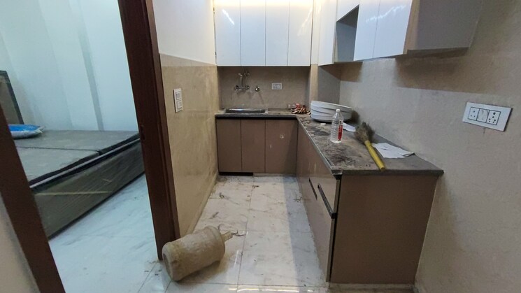 Kitchen, suraj vihar 3 Bedroom 100 Sq.Yd. Builder Floor In Suraj Vihar Delhi 8905821