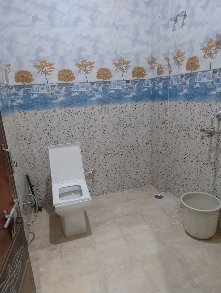 Bathroom, gomti nagar 3 Bedroom 3200 Sq.Ft. Independent House In Gomti Nagar Lucknow 8905840