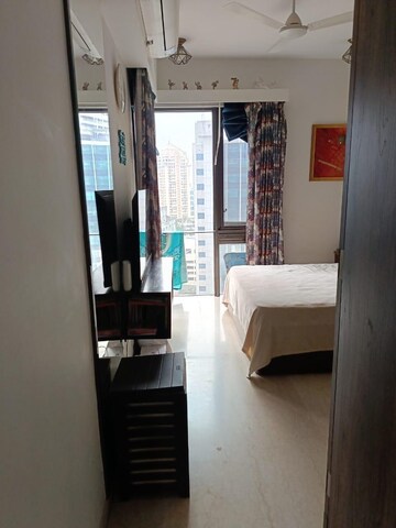 Furnished Amenities in 2 BHK Apartment at Lodha The Park, Worli – for Rent