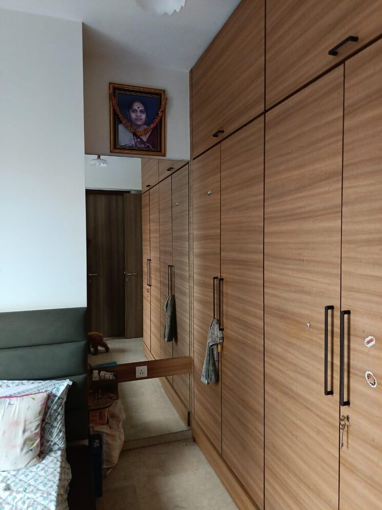 Bathroom, lodha-the-park 2 Bedroom 1060 Sq.Ft. Apartment In Worli Mumbai 8905870
