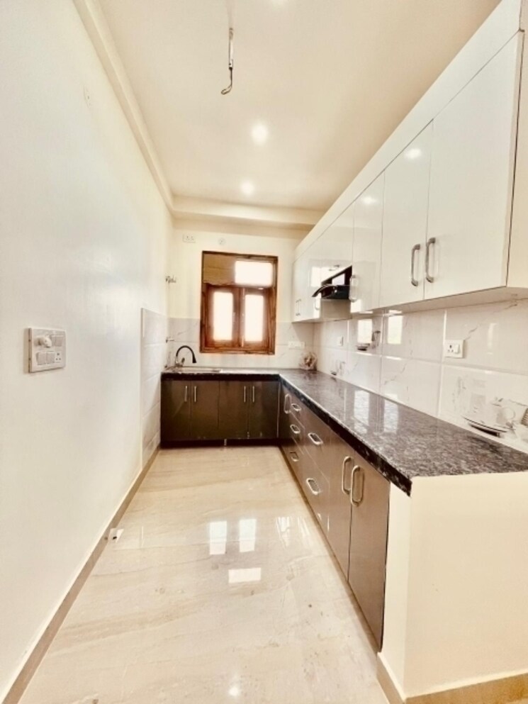 Kitchen, palam vihar 2 Bedroom 208 Sq.Yd. Independent House In Palam Vihar Gurgaon 8905884