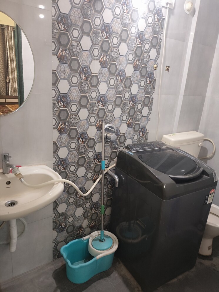 Bathroom, mangalmurti-apartments 2 Bedroom 900 Sq.Ft. Apartment In Vishal Nagar Pune 8905889