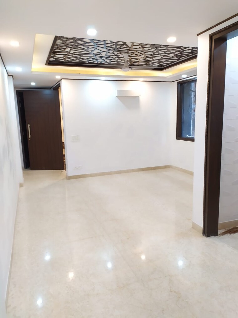 Room, govindpuri 3 Bedroom 920 Sq.Ft. Builder Floor In Govindpuri Delhi 8905916