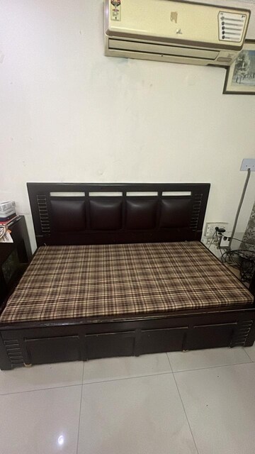 Bedroom in 3 BHK Apartment at Mahesh Apartments, Vasundhara Enclave – for Rent