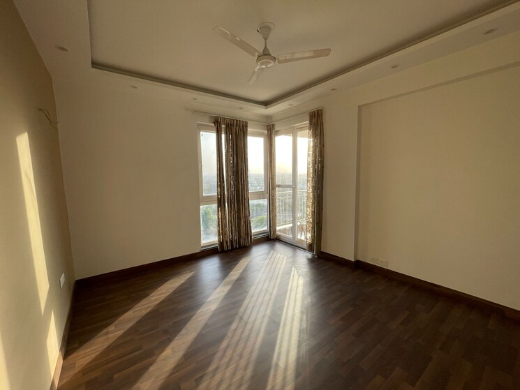 Room, jaypee-pavilion-heights-iv 3 Bedroom 2003 Sq.Ft. Apartment In Sector 128 Noida 8905944