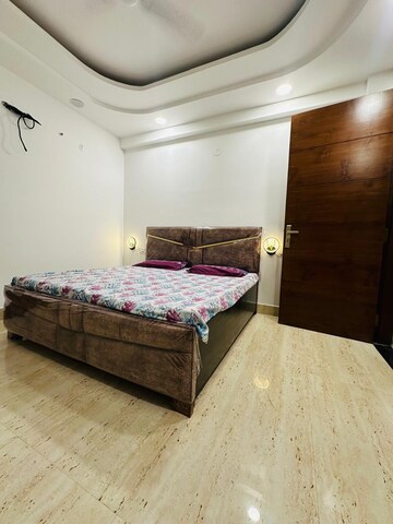 Bedroom in 3 BHK Builder Floor at Mehrauli – for Sale