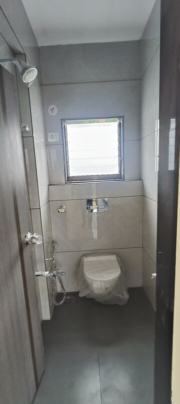 Bathroom in 2 BHK Apartment at Sadguru Apartment Kalyan, Kalyan West – for Sale
