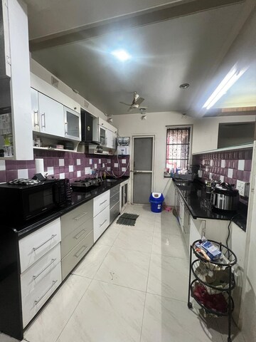 Kitchen in 2 BHK Apartment at Koregaon Park Annexe – for Rent