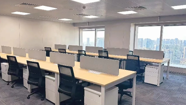 Office Space For Rent in 215 Atrium