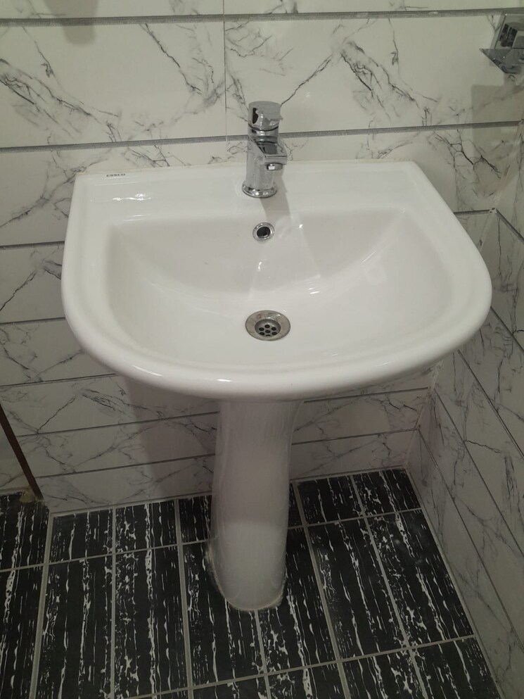 Bathroom, sector 55 2 Bedroom 1270 Sq.Ft. Independent House In Sector 55 Noida 8906018