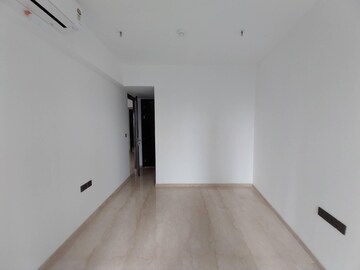 Room in 2 BHK Apartment at Lodha Kiara, Worli – for Rent