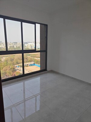 Room in 3.5 BHK Apartment at Mantra Mirari, Koregaon Park – for Sale