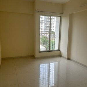 Room in 2 BHK Apartment at Vilas Yashwin, Mahalunge – for Rent