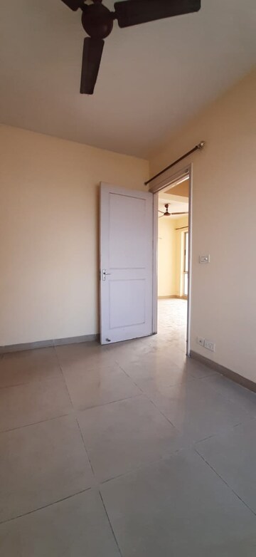 Room in 3 BHK Apartment at Eros Wembley Estate, Sector 50 – for Sale