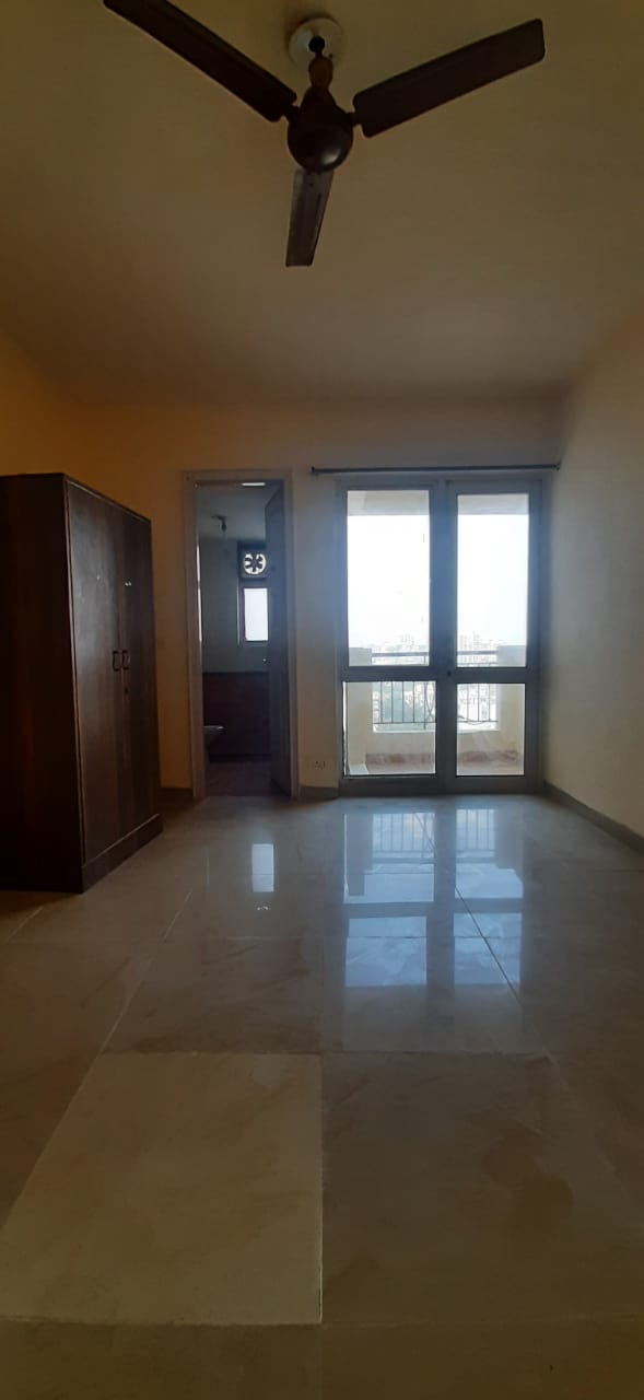 3 BHK 1850 Sq.Ft. Apartment in Eros Wembley Estate