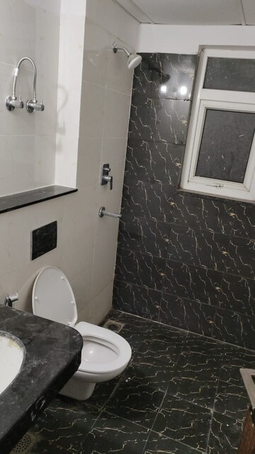 Bathroom in 2 BHK Apartment at BPTP Discovery Park, Sector 80 – for Sale