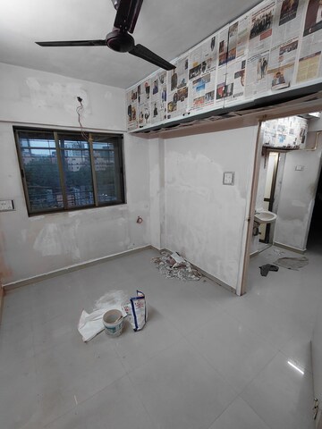 Master Bedroom in 1 BHK Apartment at Jogeshwari East – for Rent