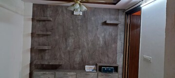Furnished Amenities in 3 BHK Builder Floor at Govindpuri – for Rent