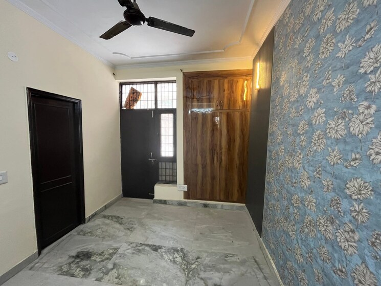 Room, green fields colony 2 Bedroom 800 Sq.Ft. Builder Floor In Green Fields Colony Faridabad 8906312