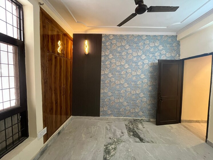 Room, green fields colony 2 Bedroom 800 Sq.Ft. Builder Floor In Green Fields Colony Faridabad 8906312