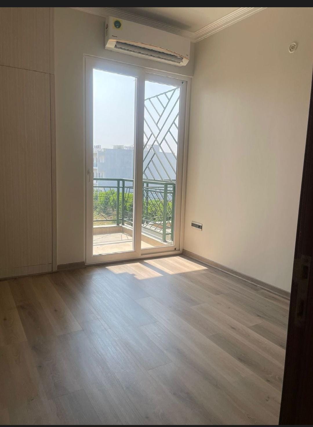 2.5 BHK + Study Room Apartment For Rent in Central Park Cerise Suites