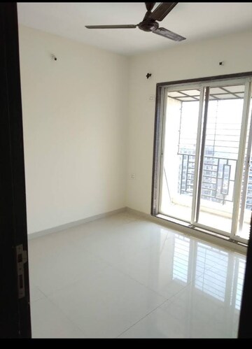 Room in 2 BHK Apartment at Bhagwati Eleganza, Ghansoli – for Rent