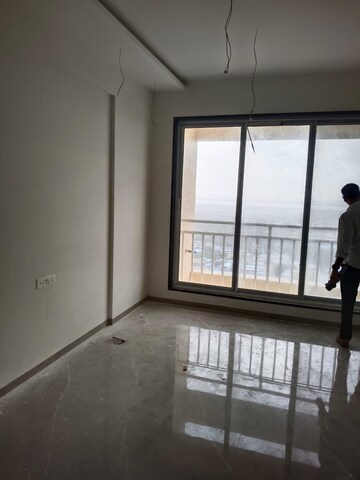 Room in 2.5 BHK Apartment at Gami Asters, Ghansoli – for Rent