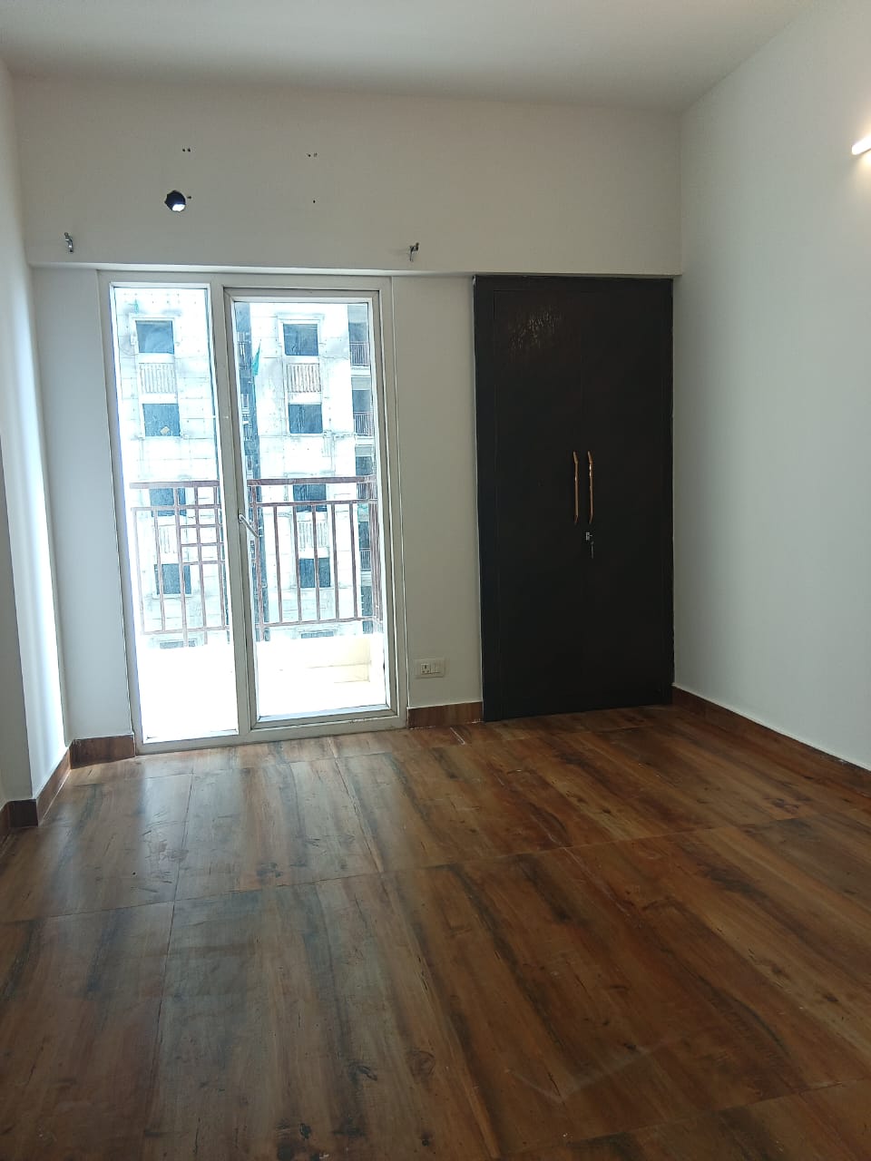 2 BHK Apartment For Rent in Ace Divino