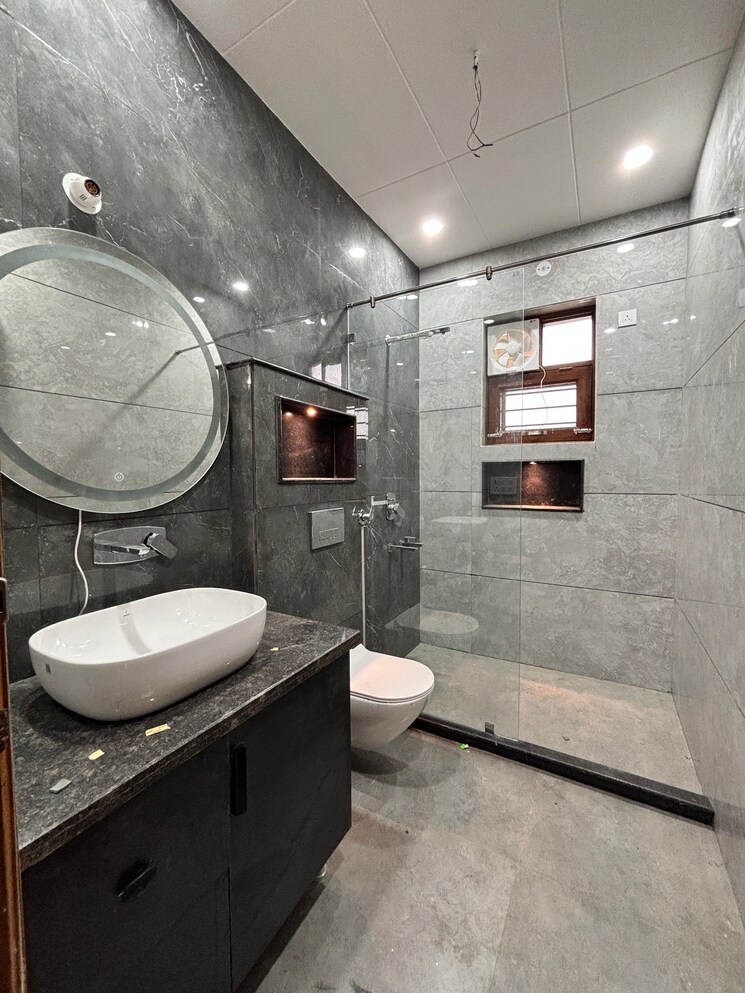 Kitchen, sector 76 4 Bedroom 251 Sq.Yd. Builder Floor In Sector 76 Faridabad 8906490