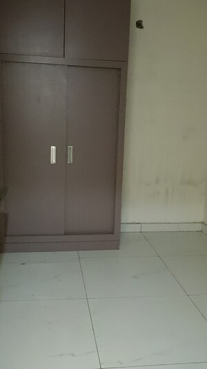 Room in 2 BHK Builder Floor at Shalimar Garden Extension I – for Sale