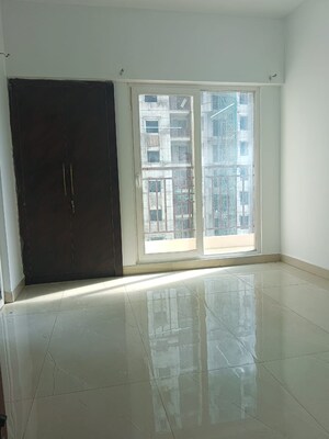 Room in 2 BHK Apartment at Ace Divino, Sector 1 Greater Noida – for Sale