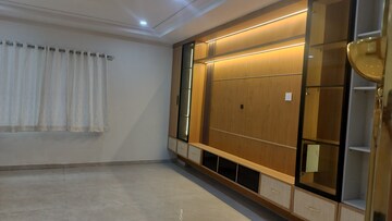 Room in 3 BHK Apartment at Jubilee Hills – for Rent