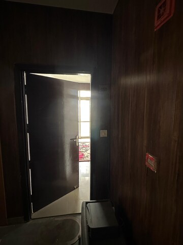 Furnished Amenities in 2 BHK Apartment at KLJ Platinum Heights, Sector 77 – for Rent