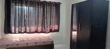 Room in  Pg at Vartak Nagar – for Rent