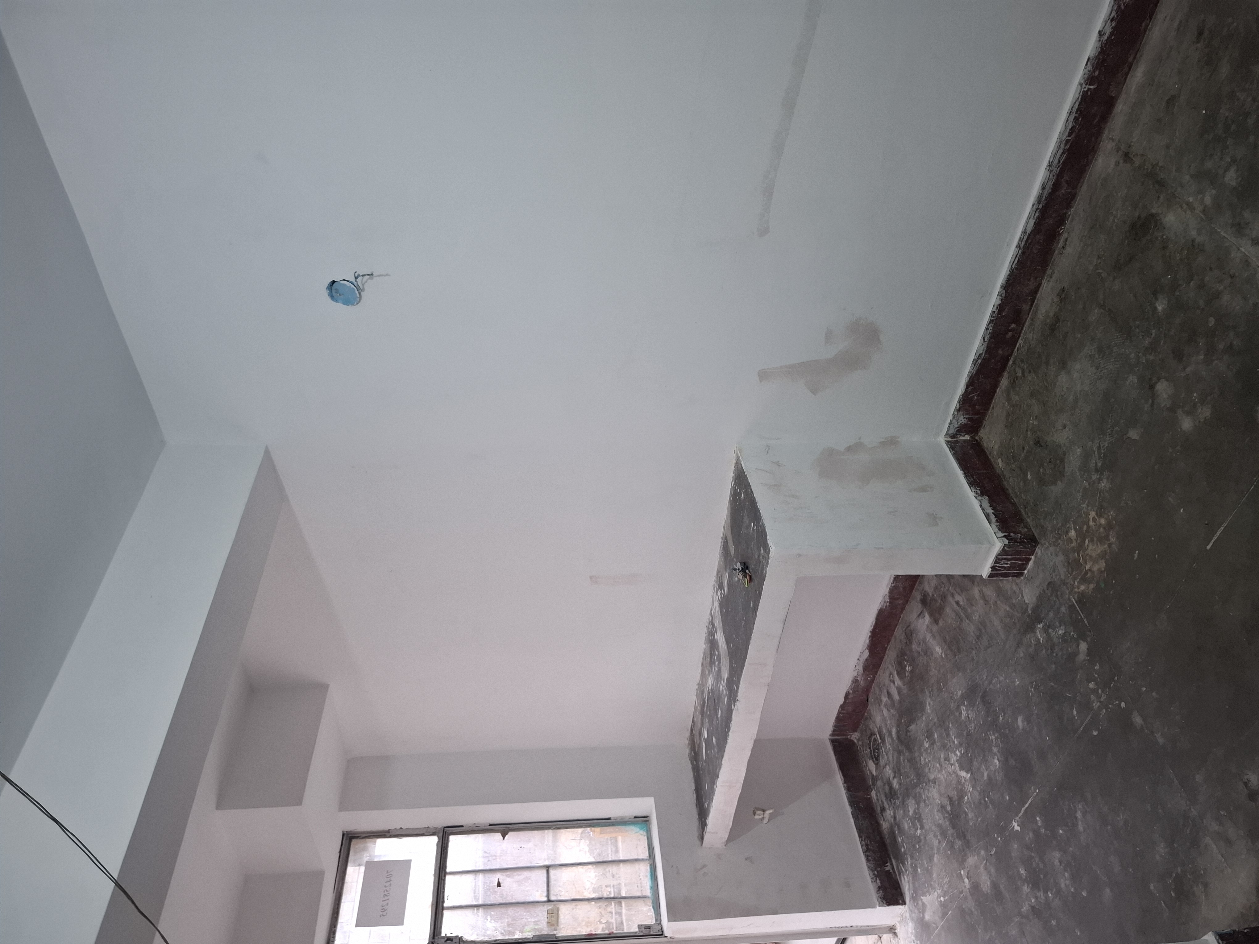 1 Rk  200 Sq.Ft. Apartment in Tulip Ace