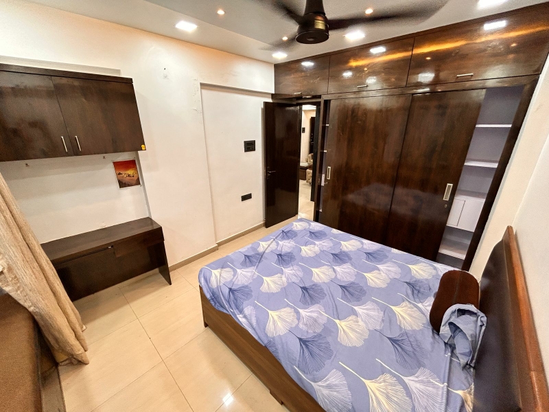 2 BHK Apartment For Rent in Suncity Complex