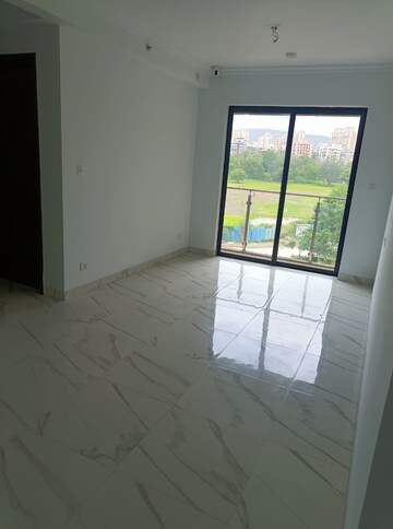 2 BHK Apartment For Rent in Risland The Icon, Dhokali