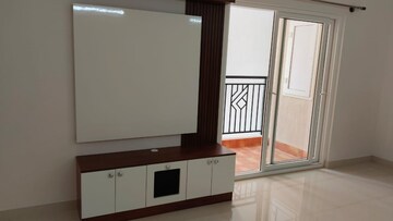 Room in 2 BHK Apartment at Prestige Primrose Hills, Banashankari 6th Stage – for Rent