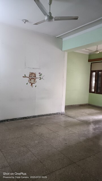 2 BHK Builder Floor For Rent in Ashoka Enclave 3, Sector 35