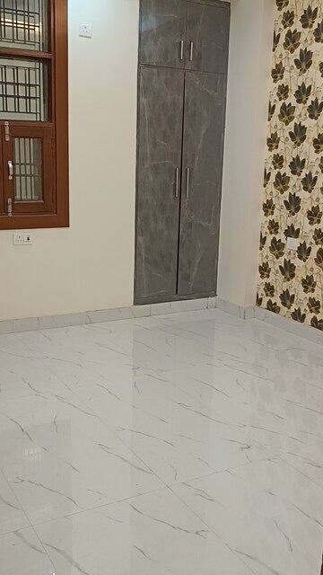 Bathroom in 2 BHK Builder Floor at Shalimar Garden Extension I – for Sale