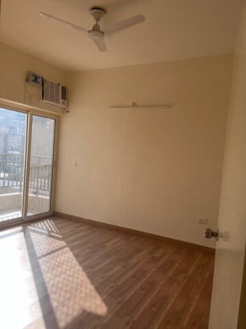 Room in 3 BHK Builder Floor at Puri Vip Floors, Sector 81 – for Sale