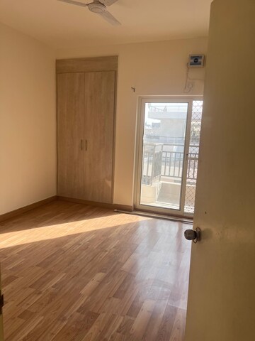 Room in 3 BHK Builder Floor at Puri Vip Floors, Sector 81 – for Sale