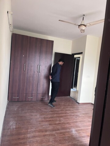 Room in 3 BHK Builder Floor at Puri Vip Floors, Sector 81 – for Sale