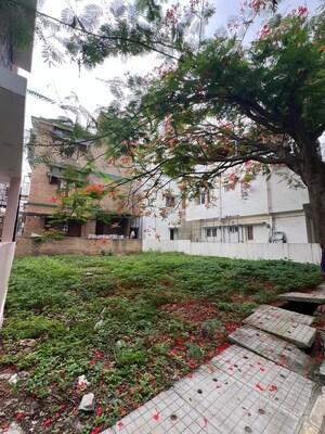  Plot For Sale in Reliable Lake Dew Residency, Haralur Road